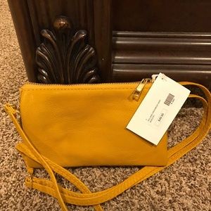 Mustard yellow crossbody purse Sakari company